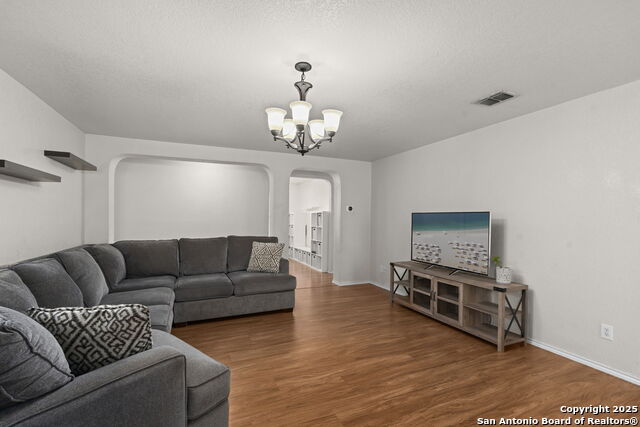 Image 6 of 35 For 10140 Del Lago