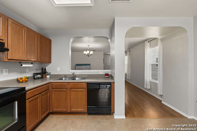 Image 9 of 35 For 10140 Del Lago