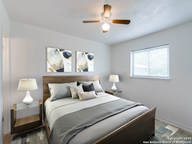 Image 13 of 27 For 203 Lynhaven