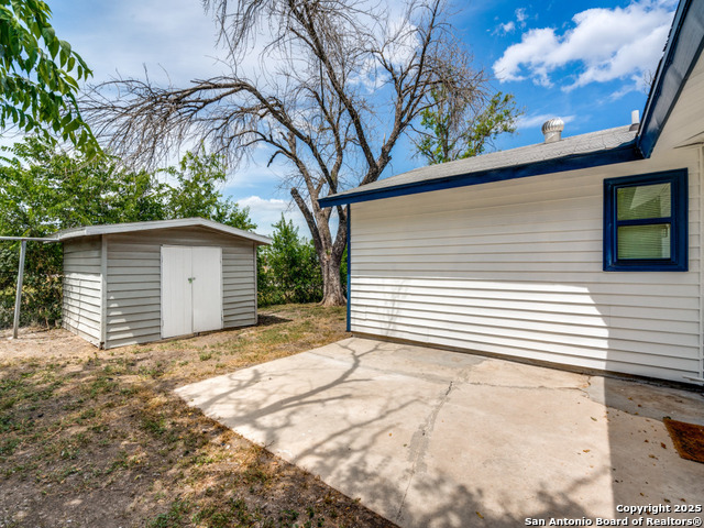 Image 26 of 27 For 203 Lynhaven