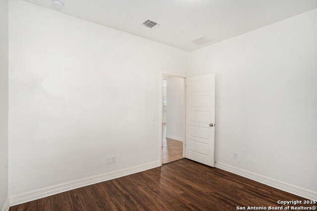 Image 11 of 16 For 716 Morgans