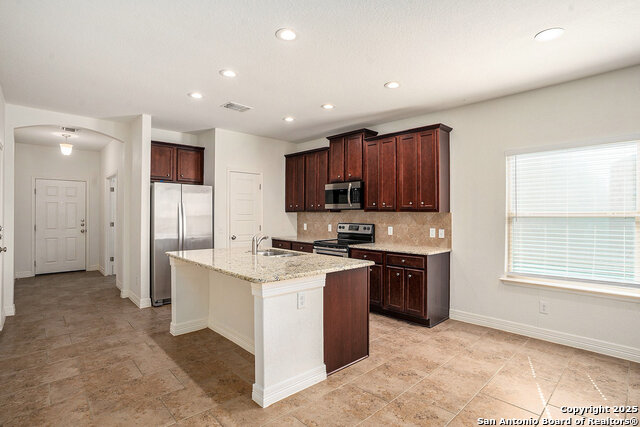 Image 5 of 16 For 716 Morgans