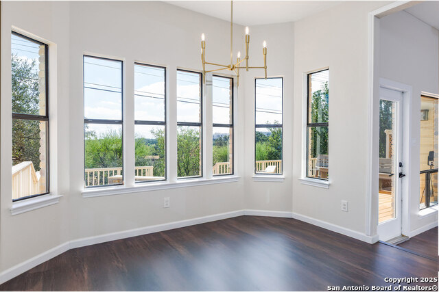 Image 15 of 41 For 17910 Winter Hill