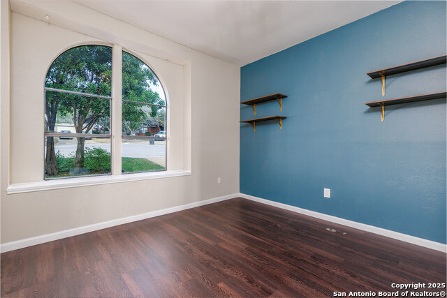 Image 17 of 41 For 17910 Winter Hill