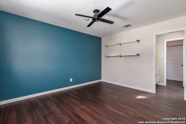 Image 29 of 41 For 17910 Winter Hill