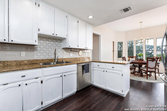 Image 8 of 41 For 17910 Winter Hill