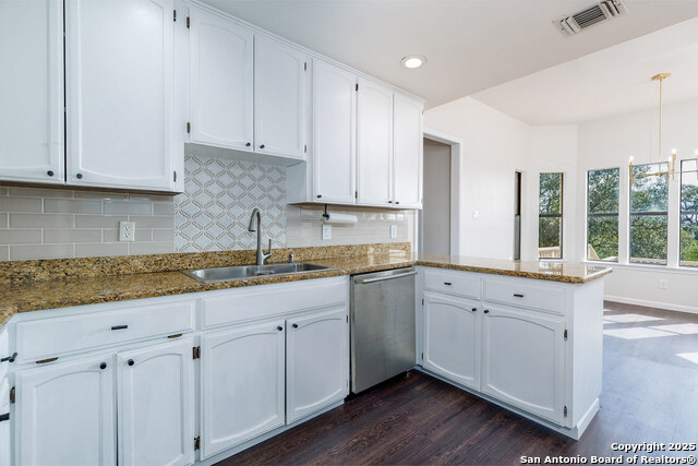 Image 9 of 41 For 17910 Winter Hill