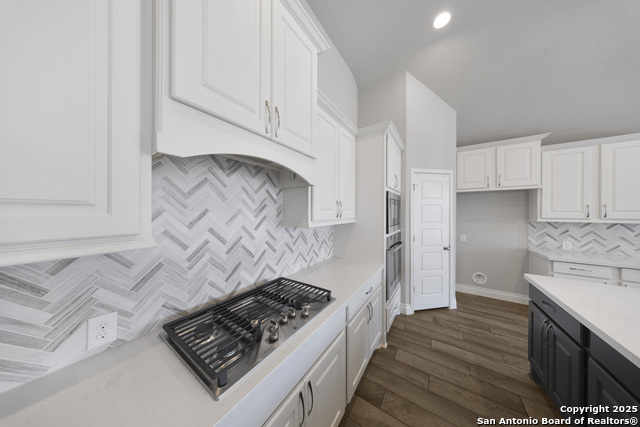 Image 13 of 39 For 14002 Rosetta