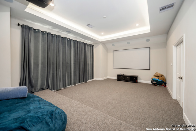 Image 19 of 39 For 16707 Stonecrest Dr