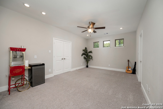 Image 20 of 39 For 16707 Stonecrest Dr