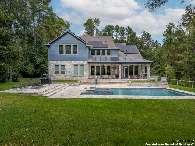 Image 31 of 39 For 16707 Stonecrest Dr