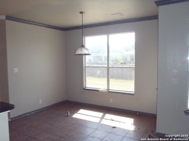 Image 19 of 33 For 2524 Fayette Dr