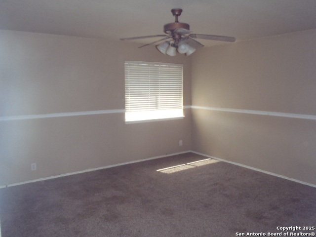 Image 32 of 33 For 2524 Fayette Dr