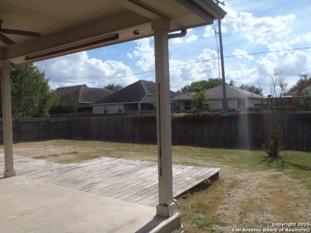 Image 5 of 33 For 2524 Fayette Dr