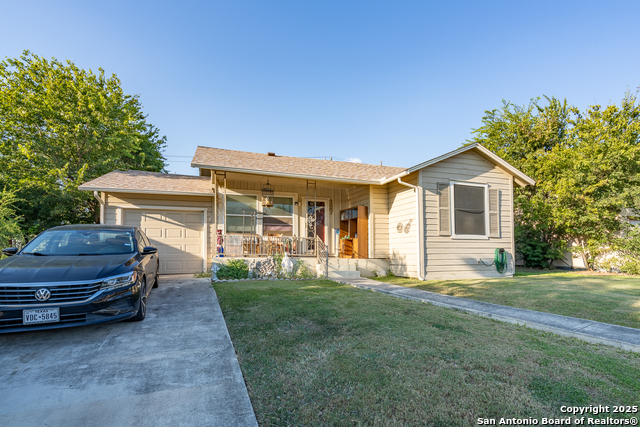 Image 3 of 36 For 127 Belfast  