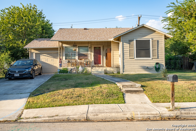 Image 4 of 36 For 127 Belfast  