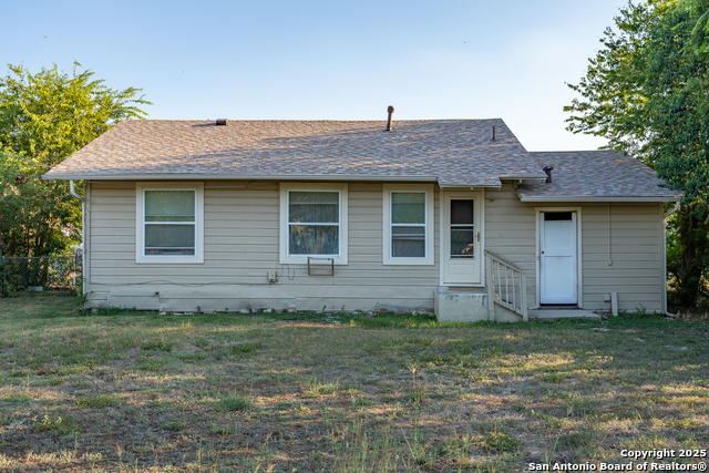 Image 8 of 36 For 127 Belfast  