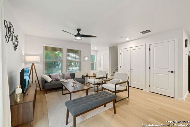 Details for 1104 Gevers St S, San Antonio, TX 78210