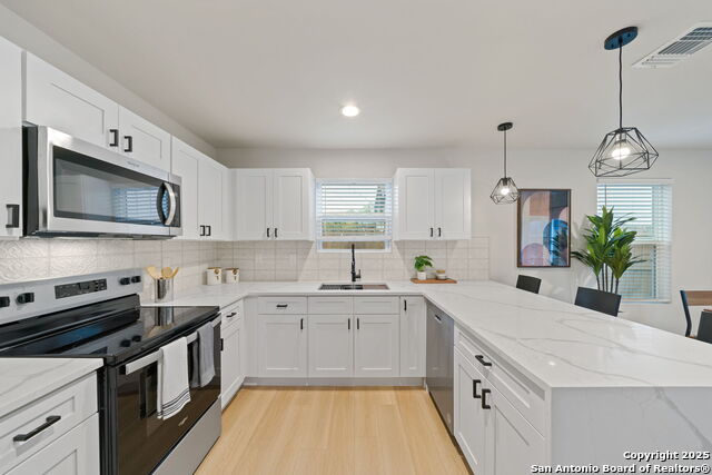 Image 8 of 27 For 1104 Gevers St S