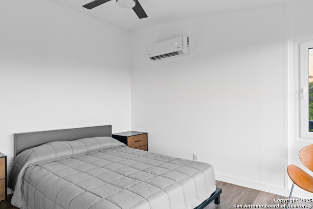 Image 15 of 37 For 1645 Trail Pass Dr