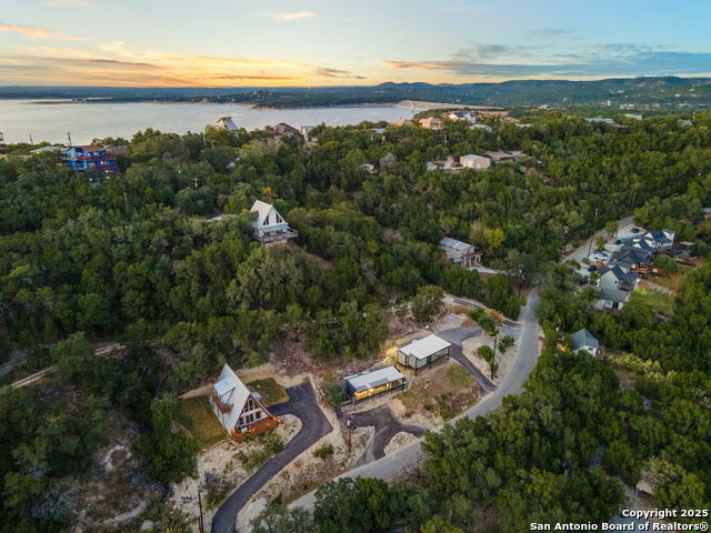 Image 33 of 37 For 1645 Trail Pass Dr