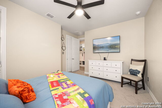 Listing photo id 29 for 705 Treetop Pass