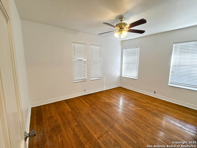 Image 15 of 19 For 520 Pyron  