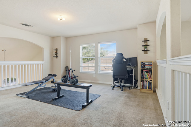 Listing photo id 18 for 11935 Curtis