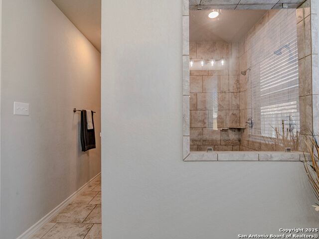 Image 18 of 32 For 180 Cimarron