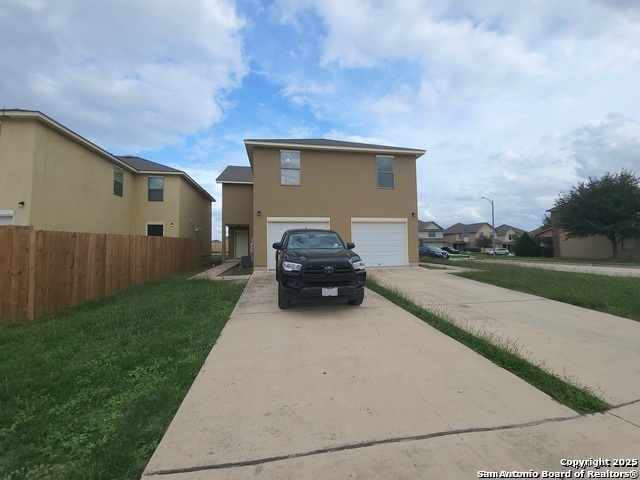 Listing photo id 20 for 10527 Hunters Pond