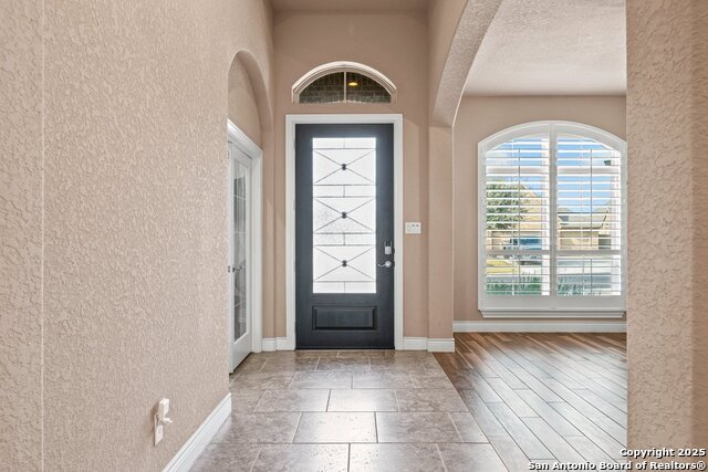 Image 3 of 47 For 2614 Melbourne