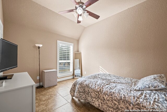 Image 31 of 47 For 2614 Melbourne