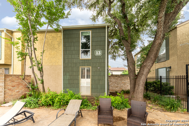 Image 21 of 47 For 3678 Hidden  1301