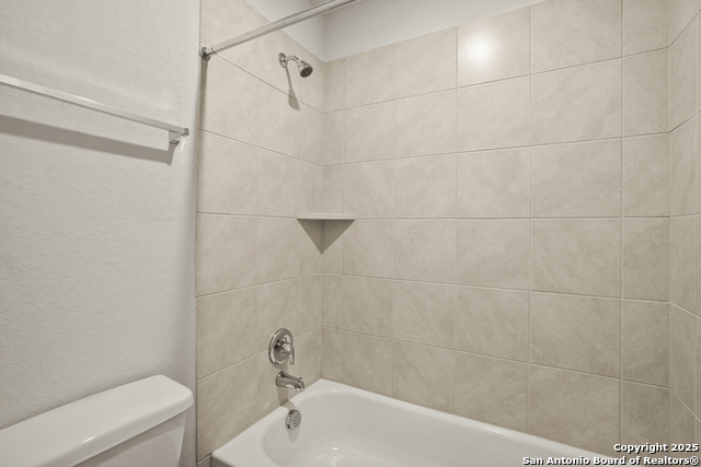 Image 19 of 35 For 13628 Helton Pass