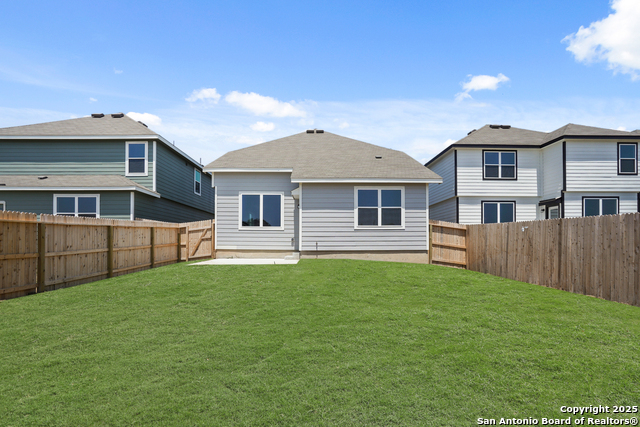 Image 27 of 35 For 13628 Helton Pass