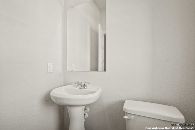 Image 3 of 35 For 13628 Helton Pass