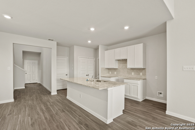 Image 9 of 35 For 13628 Helton Pass