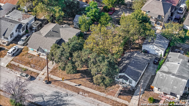 Image 13 of 14 For 803 Mckinley Ave