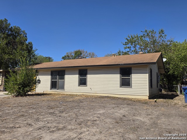 Image 3 of 11 For 119 Harcourt