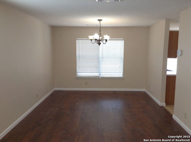 Image 5 of 17 For 2810 Redrock Tr