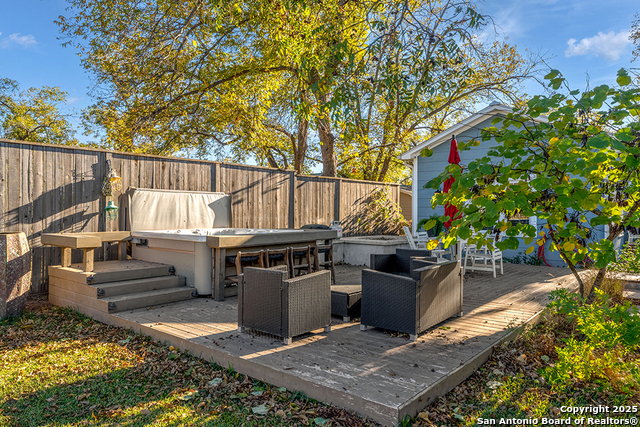 Image 8 of 37 For 206 W Burbank