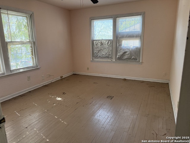 Image 13 of 17 For 2211 Nopal St
