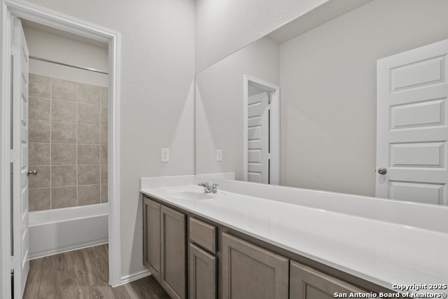 Image 14 of 30 For 4942 Blue Ranch