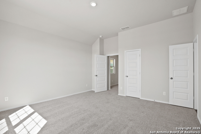 Image 18 of 30 For 4942 Blue Ranch