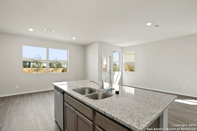 Image 8 of 30 For 4942 Blue Ranch