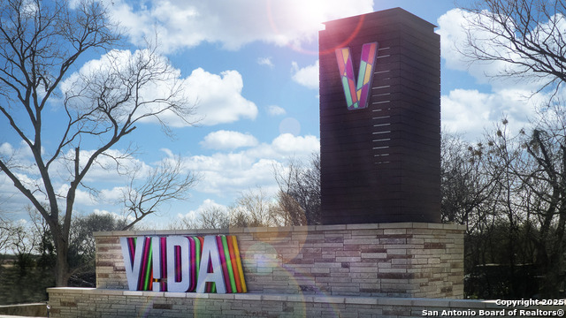 Image 3 of 12 For 10735 Saleh Corner