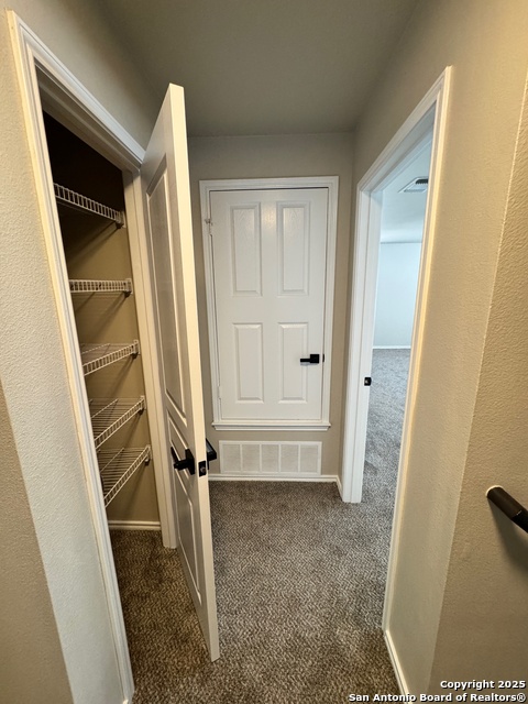 Image 13 of 25 For 15203 Preston Pass Dr