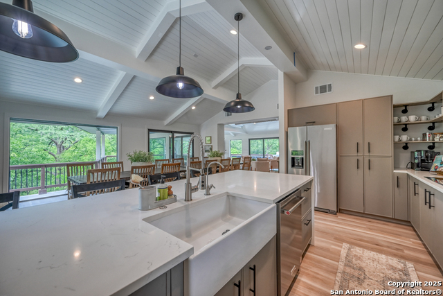 Image 20 of 101 For 2865 Edgegrove
