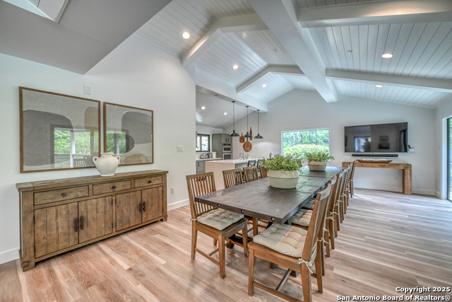 Image 26 of 101 For 2865 Edgegrove