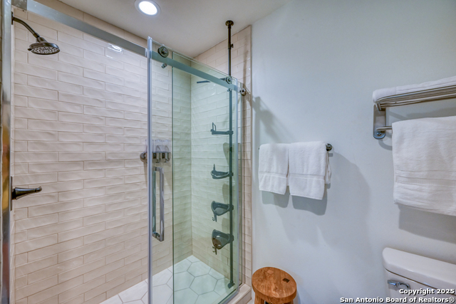 Image 48 of 101 For 2865 Edgegrove